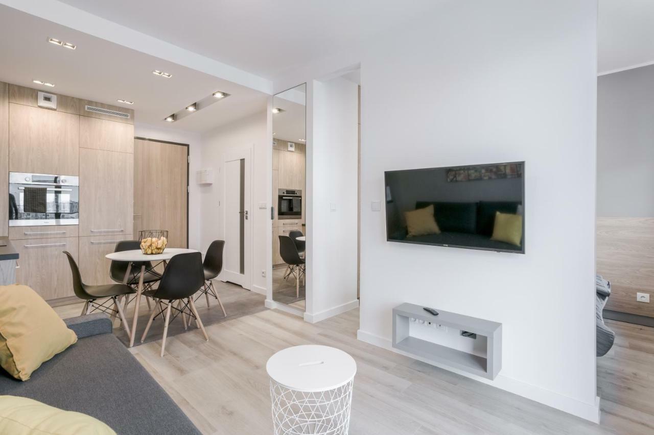Chill Apartments Wola Varsó Kültér fotó